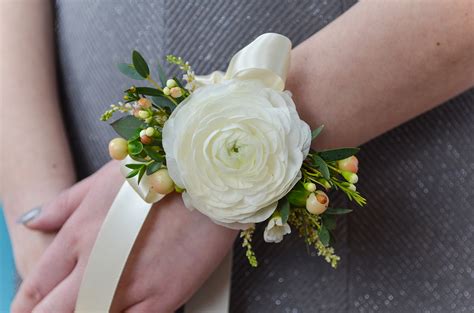 corsage amazon|where to buy wrist corsage.